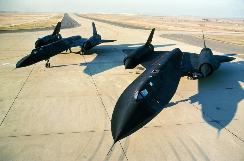 Самолет SR-71 Blackbird