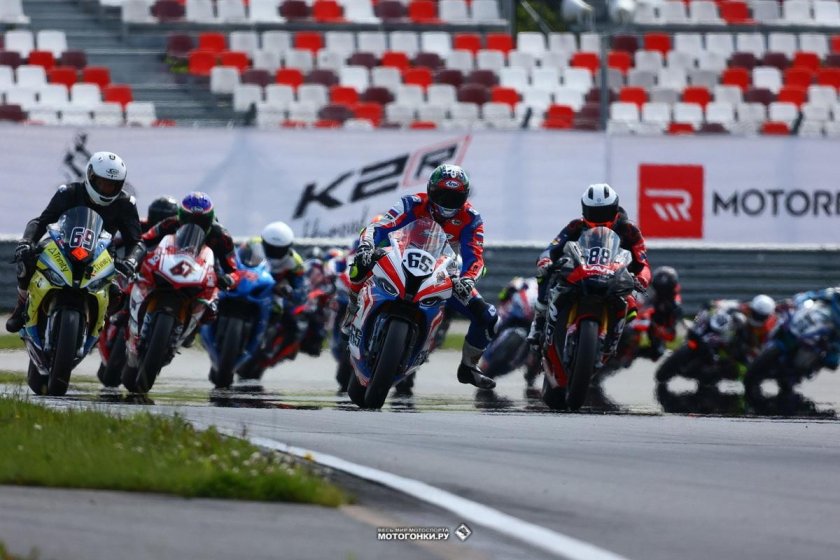 Шоссейно-кольцевые гонки на мотоциклах