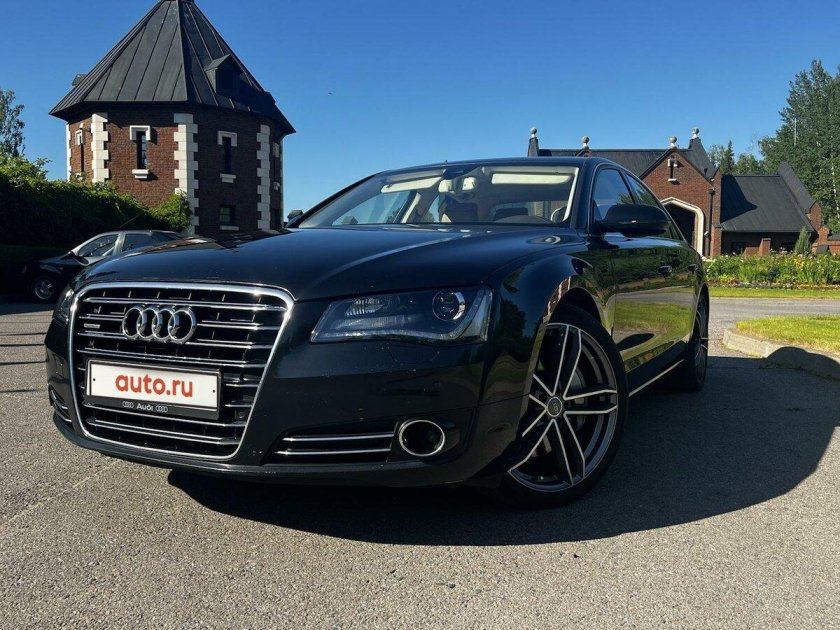Ауди а 8 2011