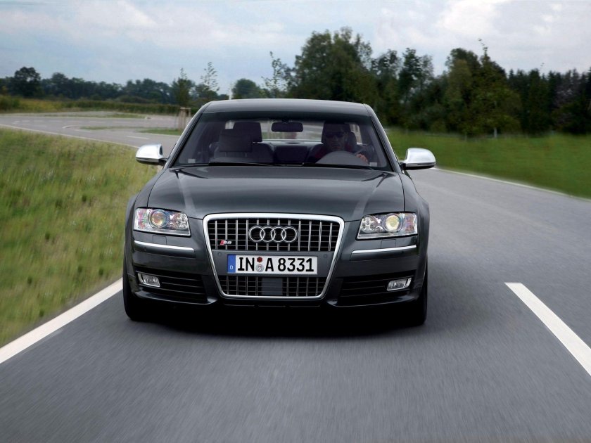 Audi s8 2008