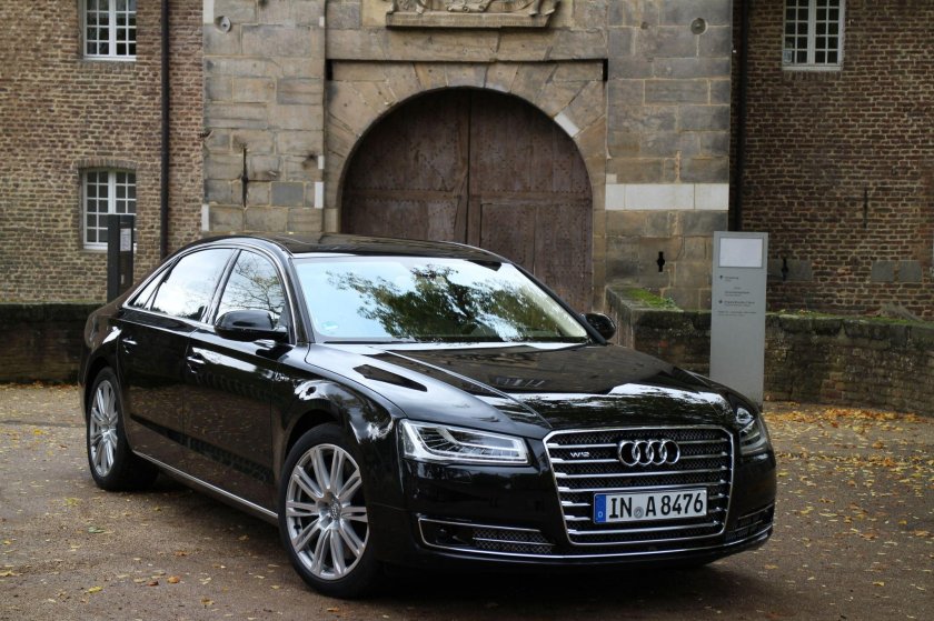 Audi a8 d4