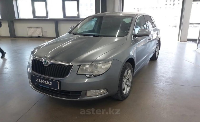 Skoda superb 2011