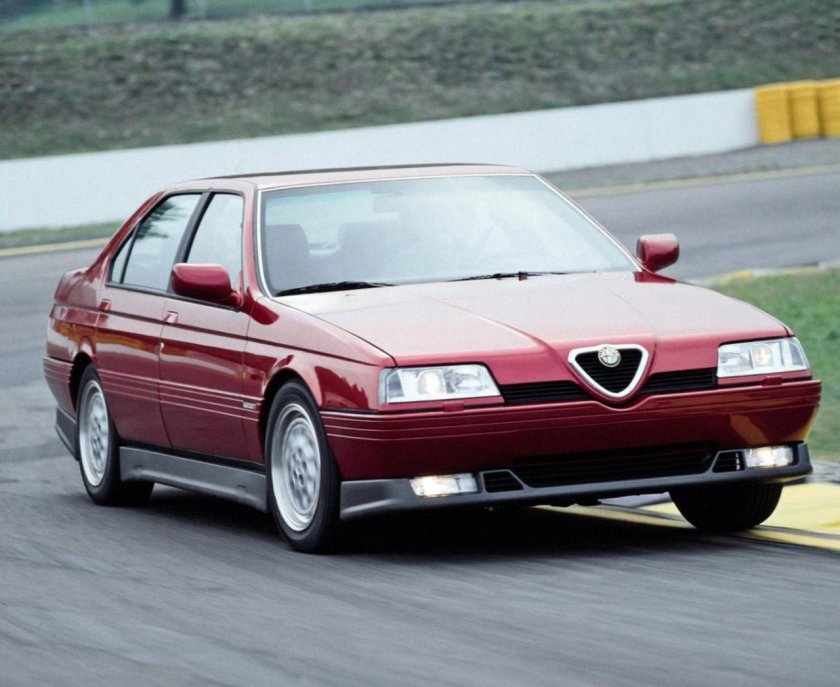 Alfa Romeo 164