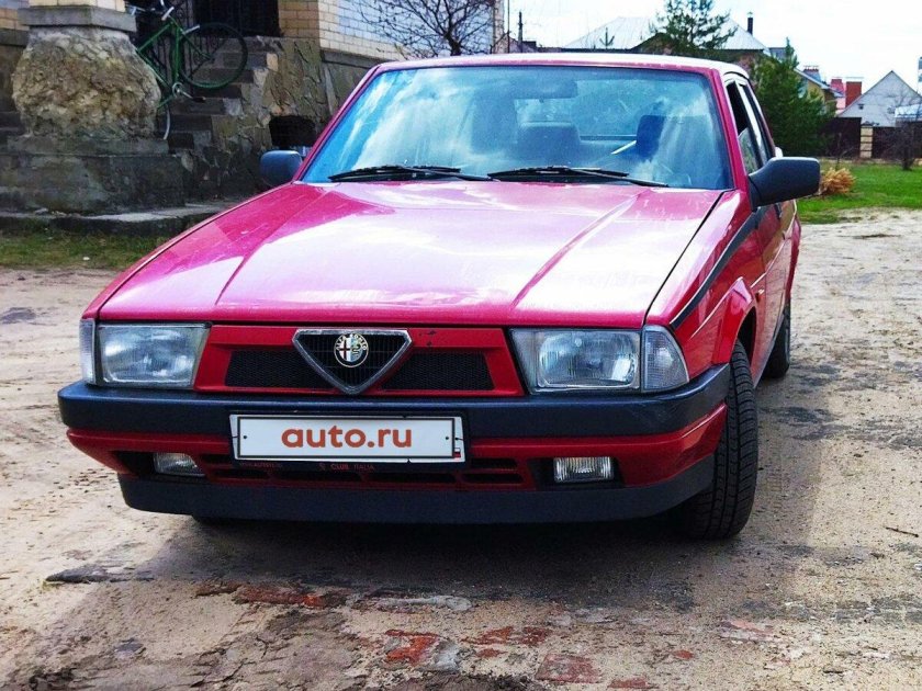 Alfa Romeo 75