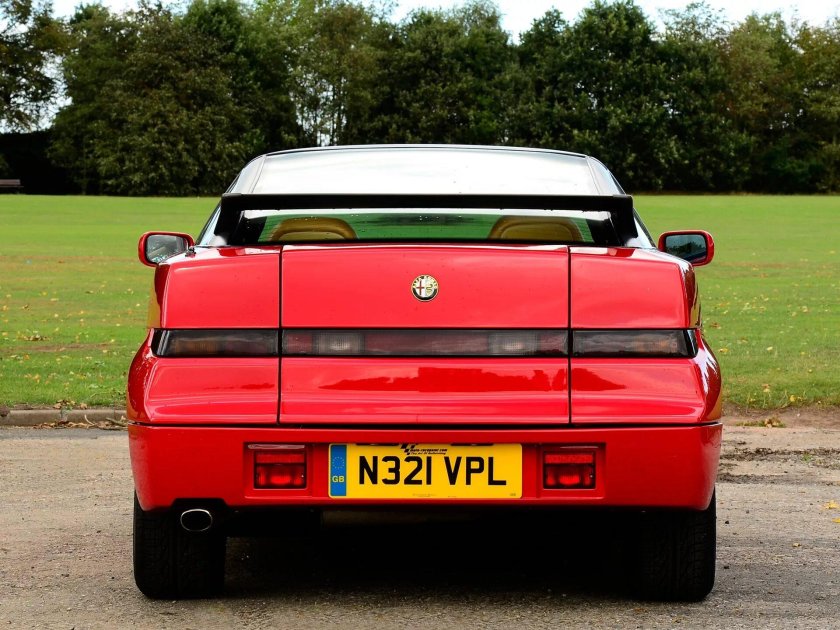 Alfa Romeo SZ