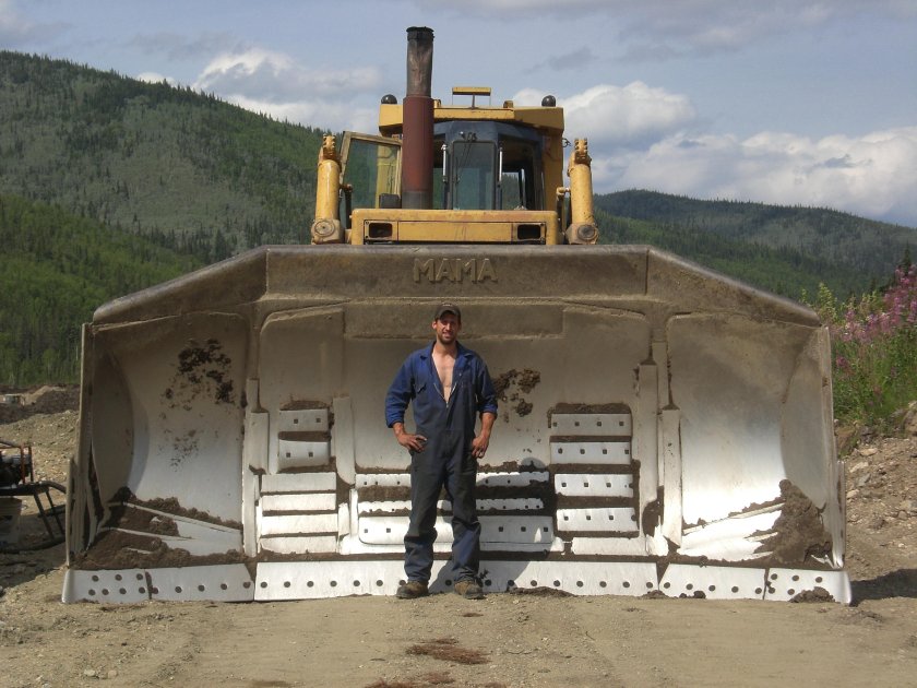 Машинист бульдозера