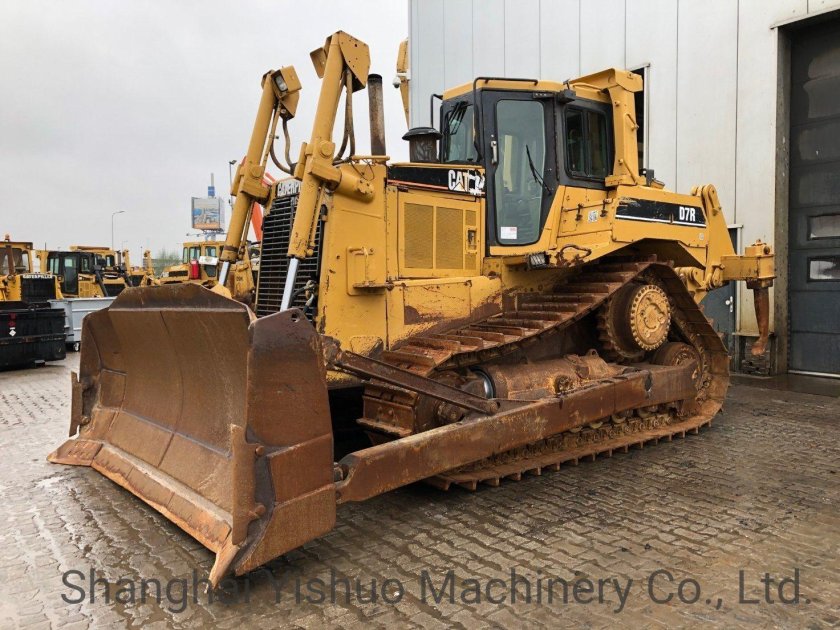 Бульдозер Cat 7