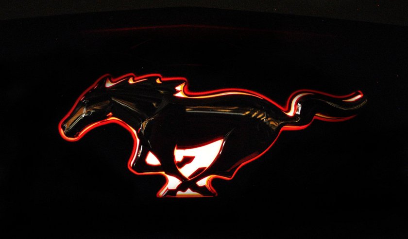 Знак Мустанга