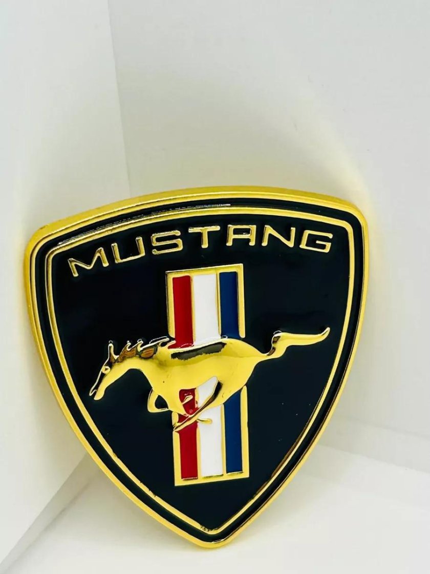 Значок форд мустанг