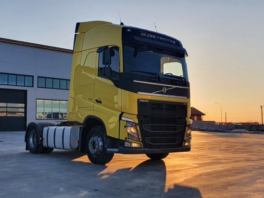 Вольво 2016 года тягач