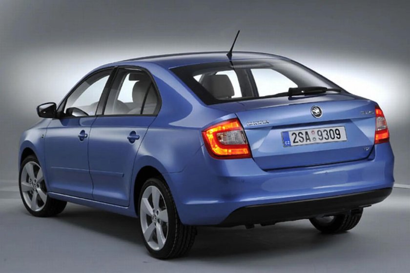 Skoda Rapid 2012