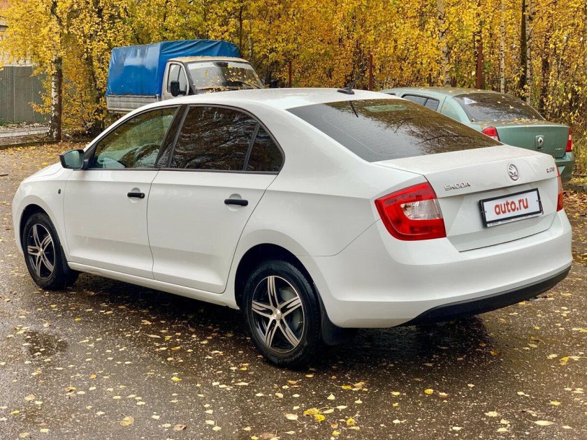 Лифтбек кузов Шкода