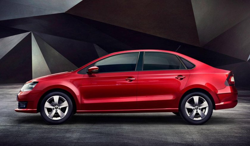 Шкода Рапид 2022