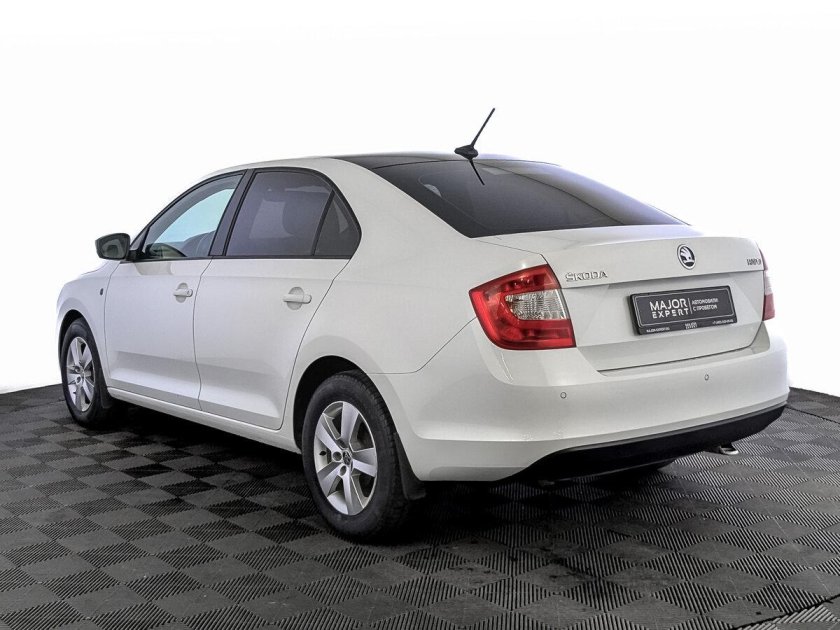 Шкода рапид 1.6 90 л.с