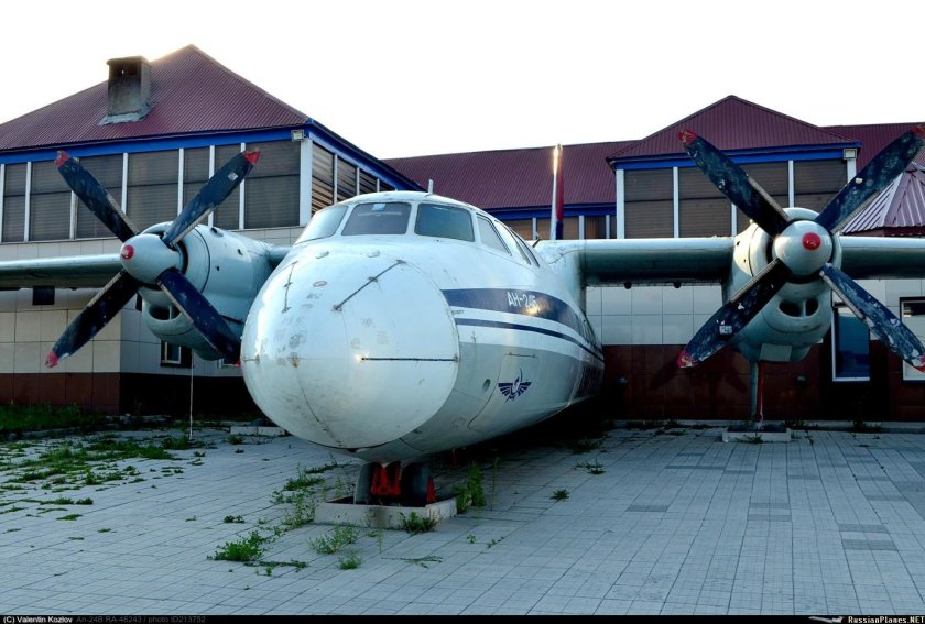 Кафе самолет АН 24 Воронежская область