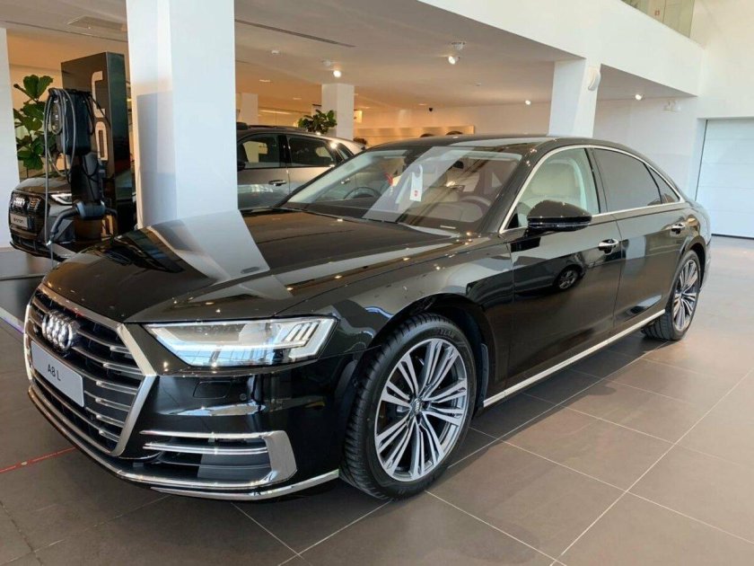 Audi a8 long 2016