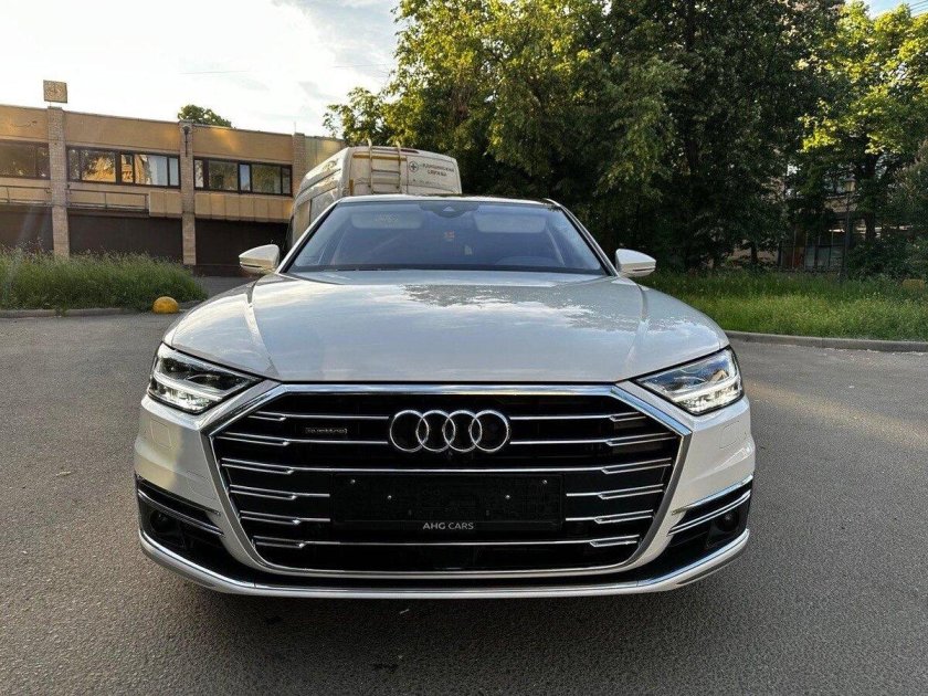 Ауди а 8 2018