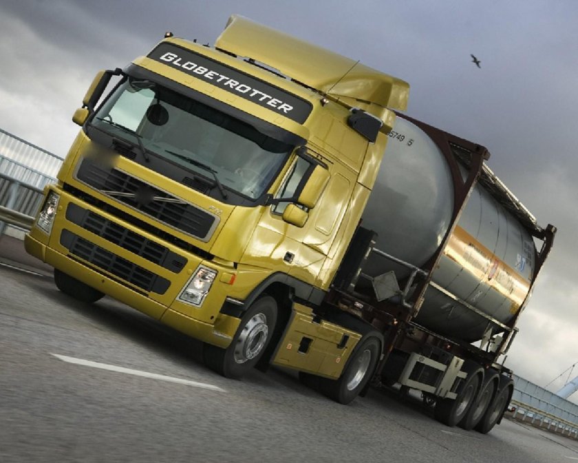 Volvo FH бензовоз