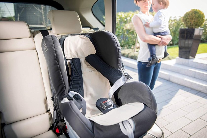 Детские сиденья в автомобиль