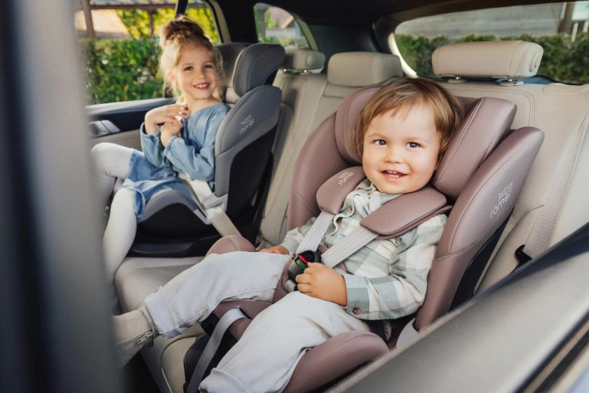 Автокресло britax roemer swivel