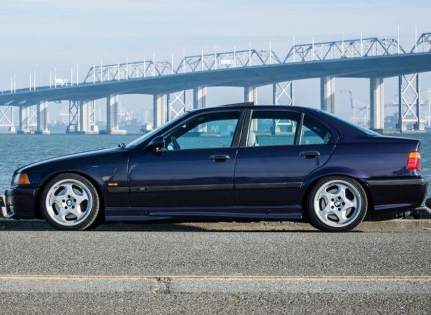 BMW e36 sedan