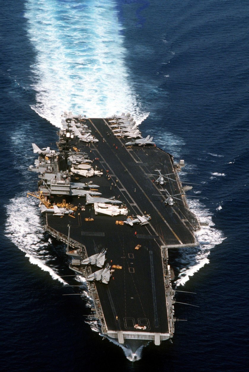 F-18 USS Saratoga