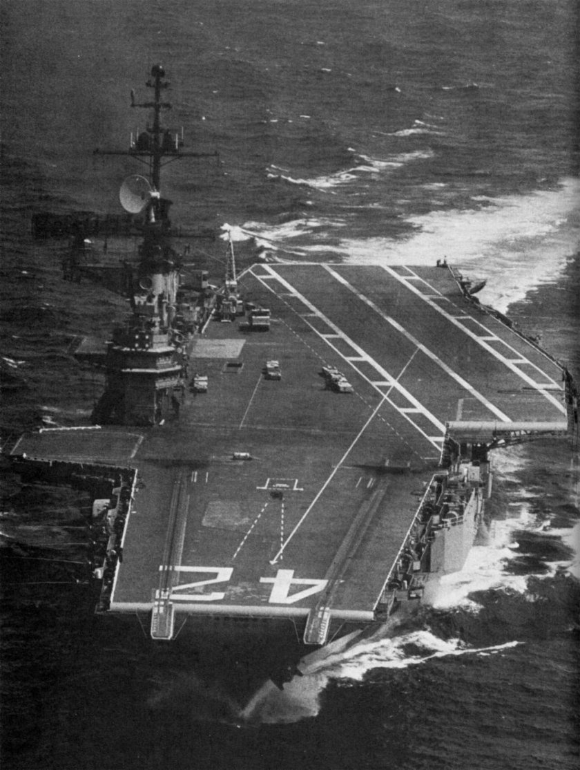 Авианосец ЮСС Франклин