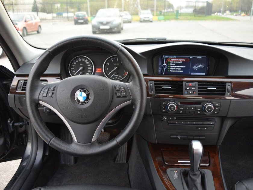 BMW e90 316i