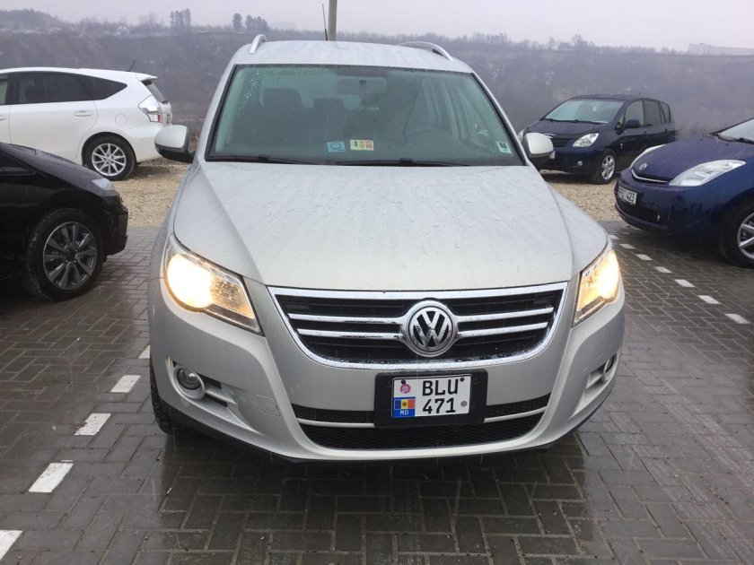 Volkswagen tiguan 2011