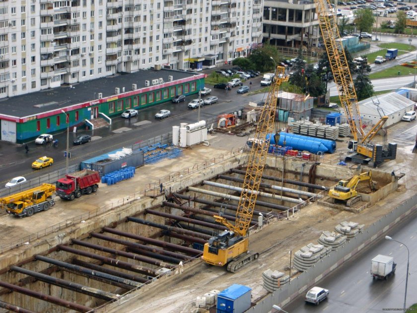 Станция метро Боровское шоссе