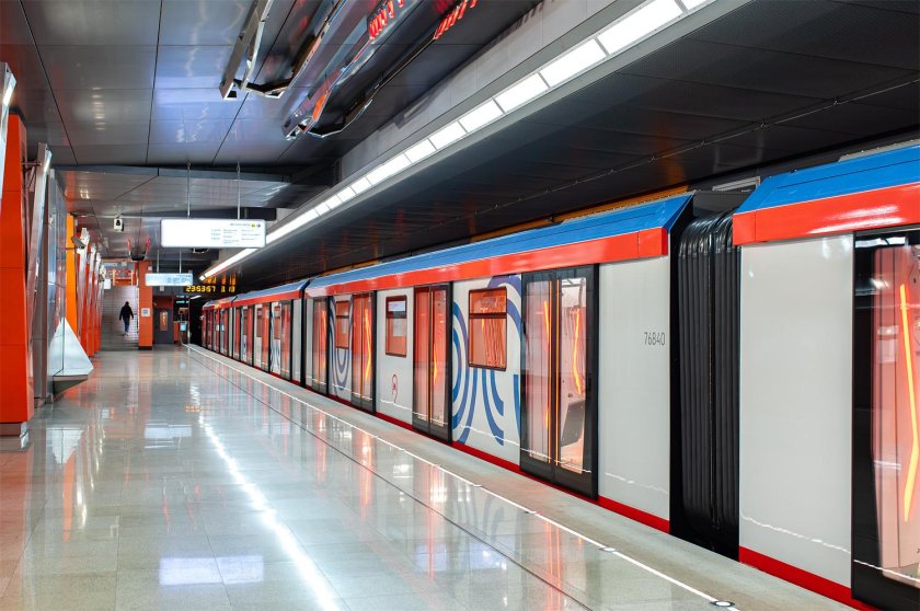 Москва вагон метро