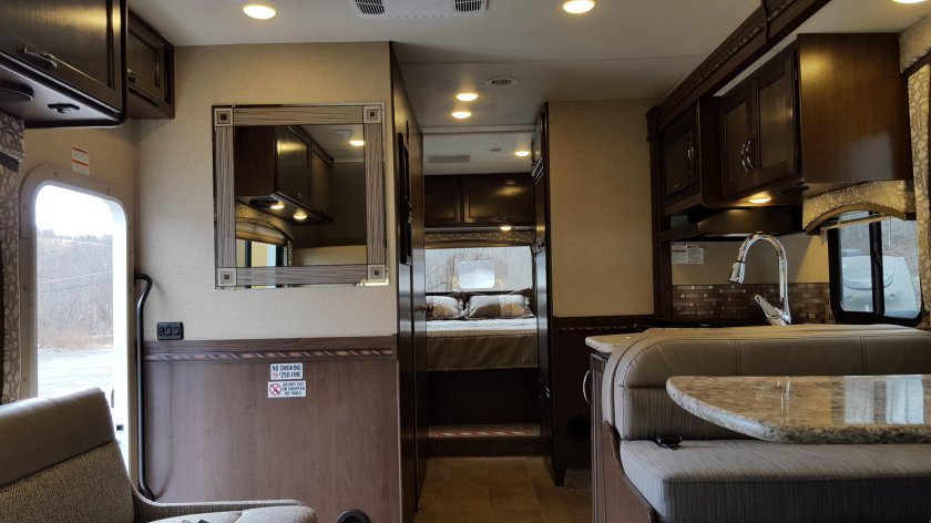 Автодом Каунти