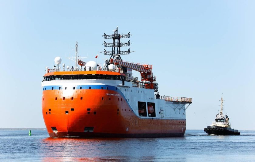 Самодвижущаяся платформа Северный полюс