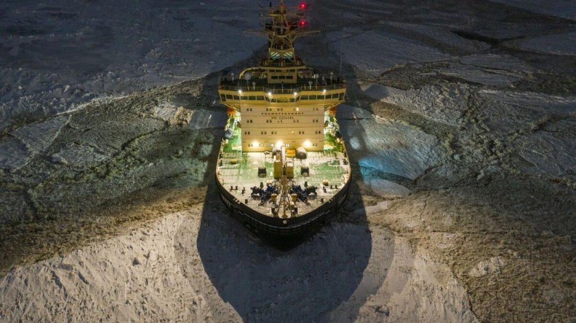 Северный морской путь ледокол арктика