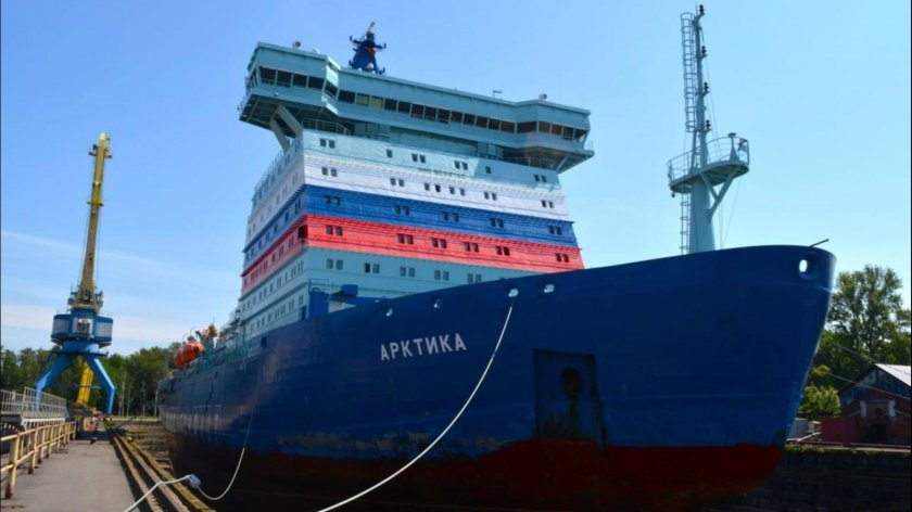 Атомный ледокол арктика