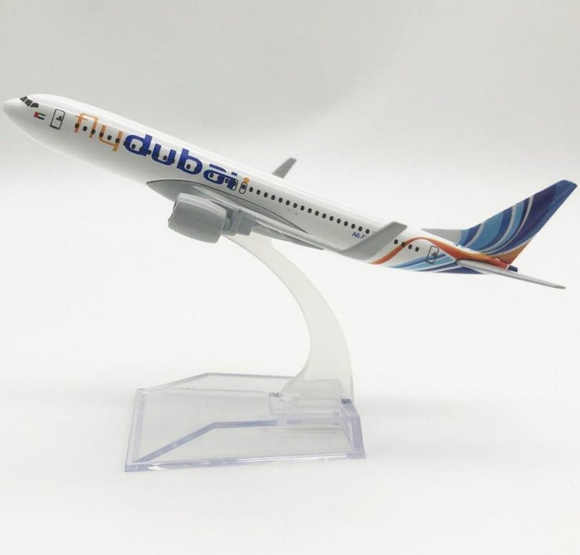 Модель самолета металлическая