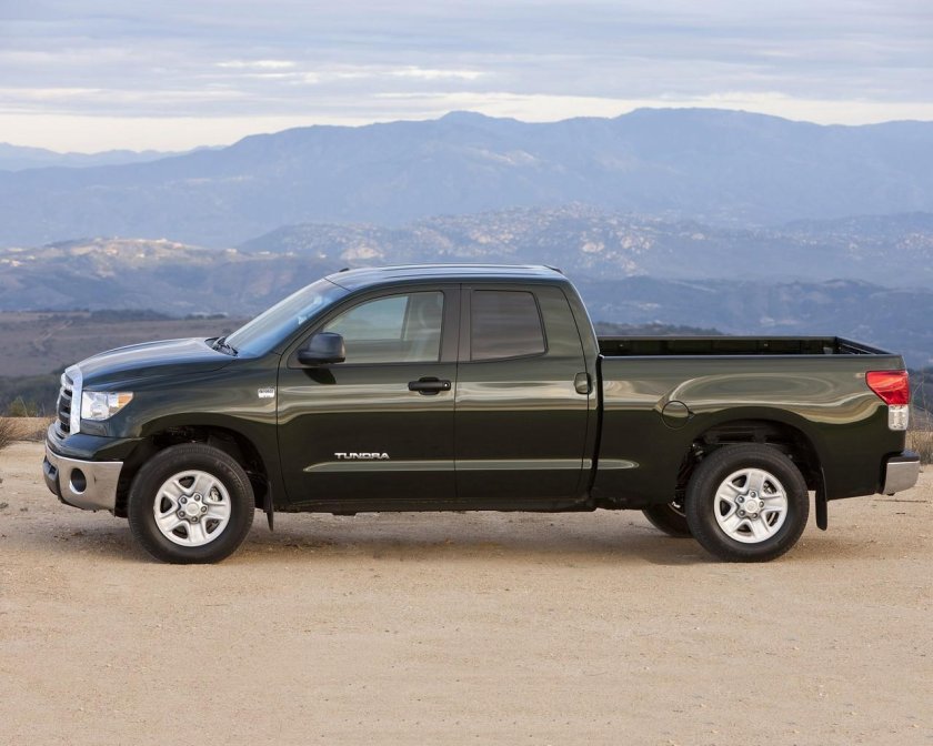 Toyota Tundra 2010