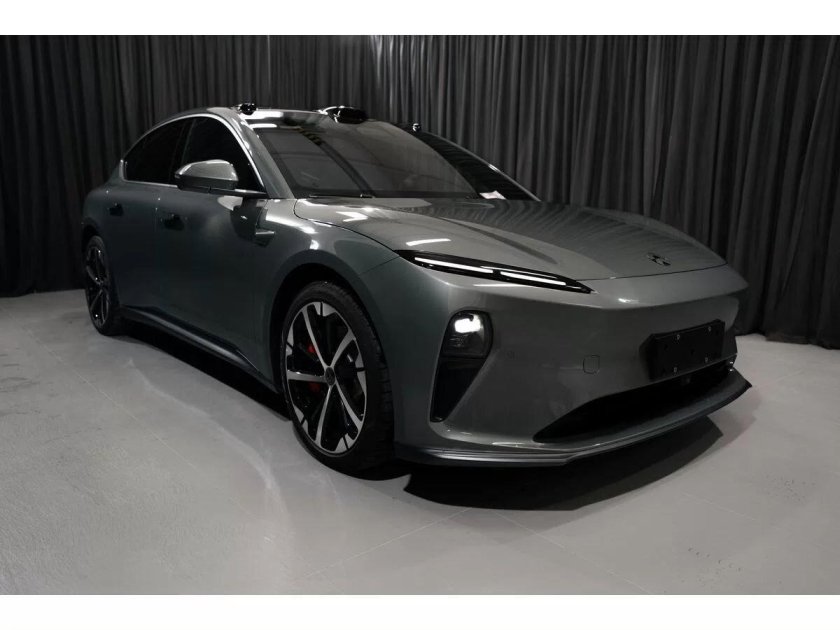 Nio et 5