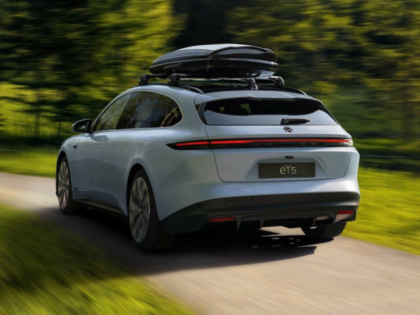 Nio et5 touring