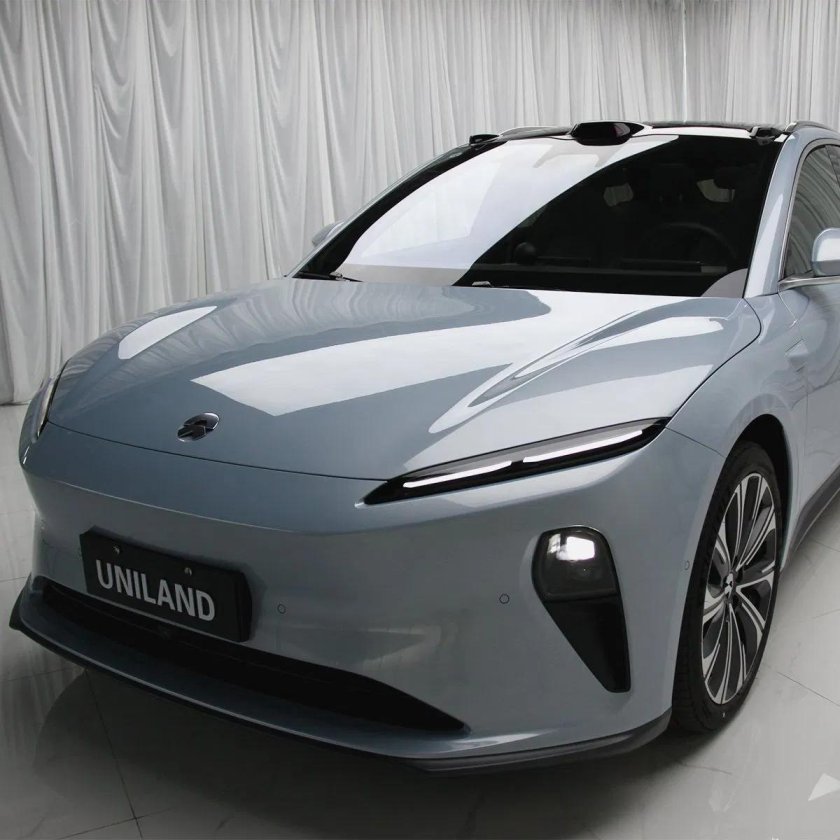 Автомобиль электрический