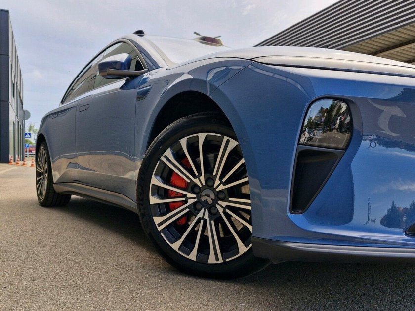 Роскошные автомобили