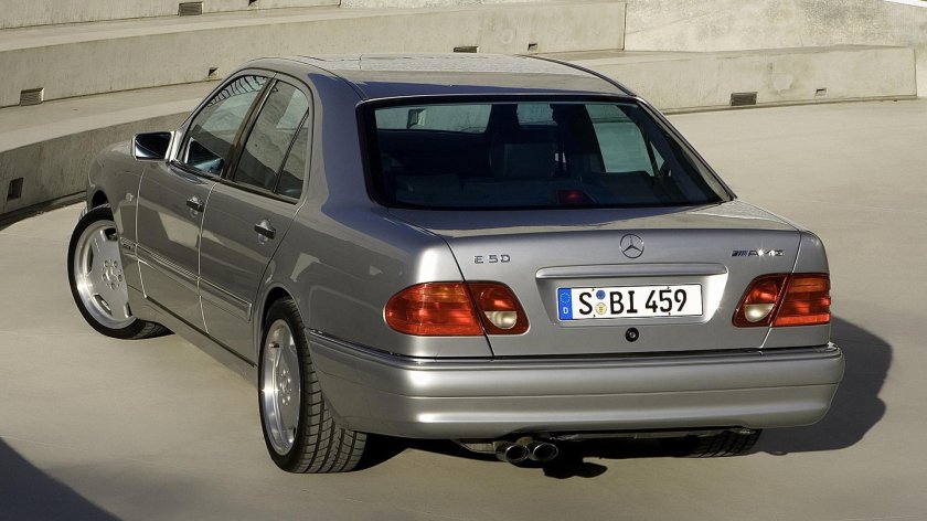 Mercedes w210 e50