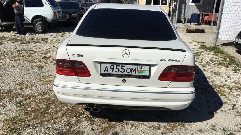 Mercedes benz e 55 amg w 210