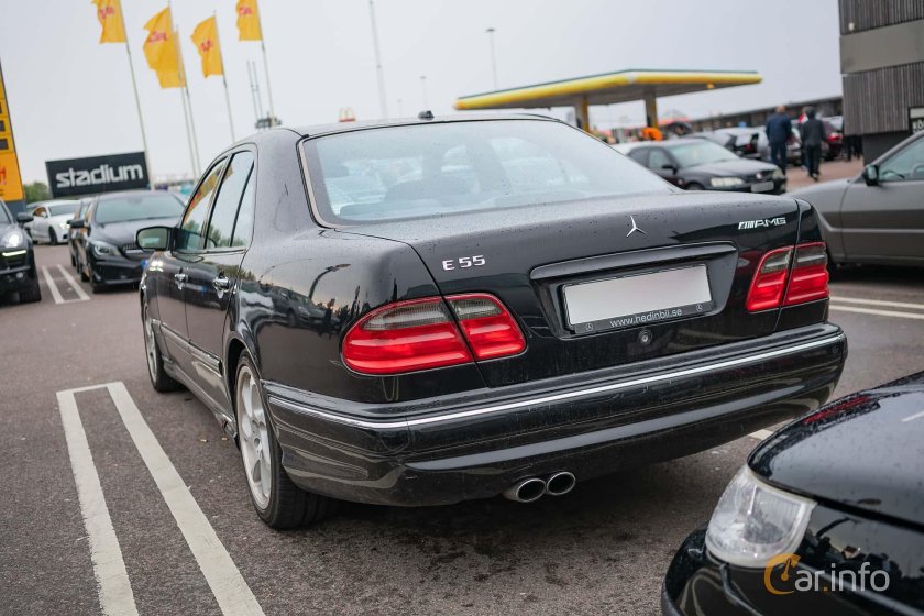 Мерседес е55 АМГ 210