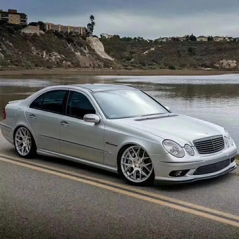 Mercedes benz e55 amg