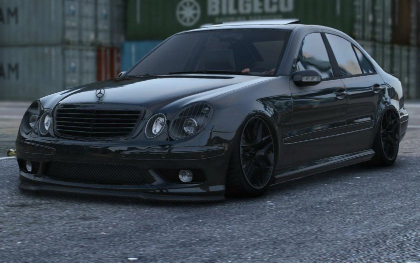 Mercedes benz e 63 amg w 211