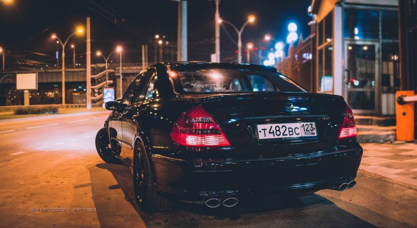 Мерседес w211