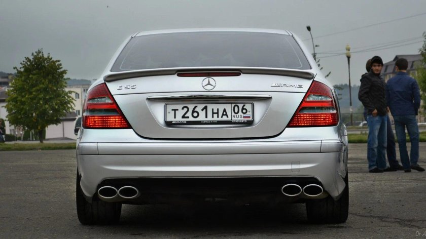 Мерседес 211 3.2