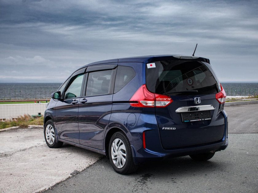 Honda freed 2017