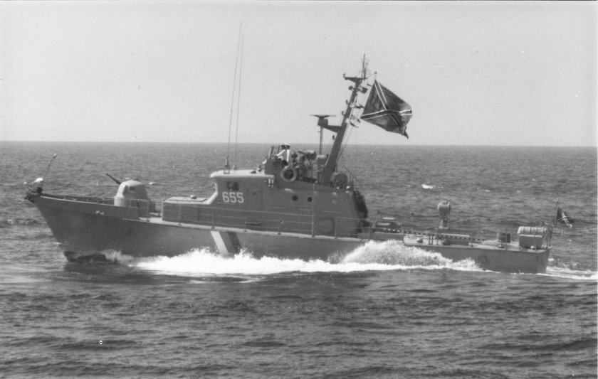 Гриф 1400 катер